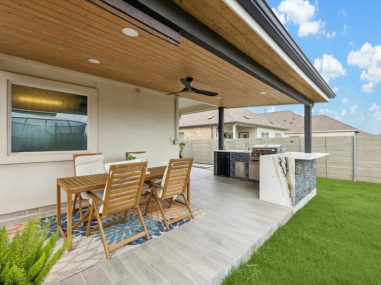 700 Legends Ln — Photo 28