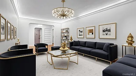 2190 Boston Road, #3