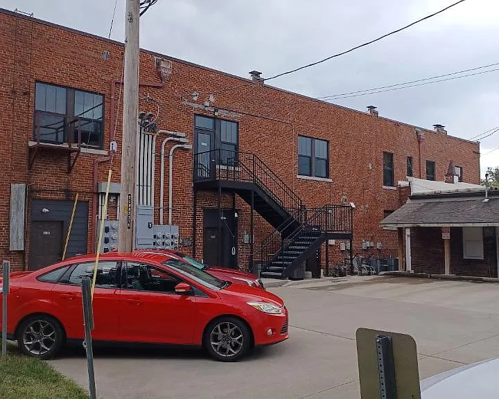 822 Main St #2 — Photo 2