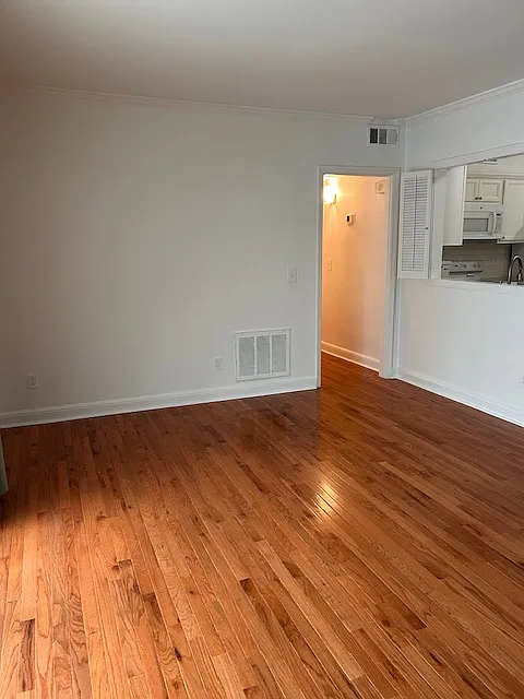 2 bed, 1199 sqft, $1,950 — Photo 2