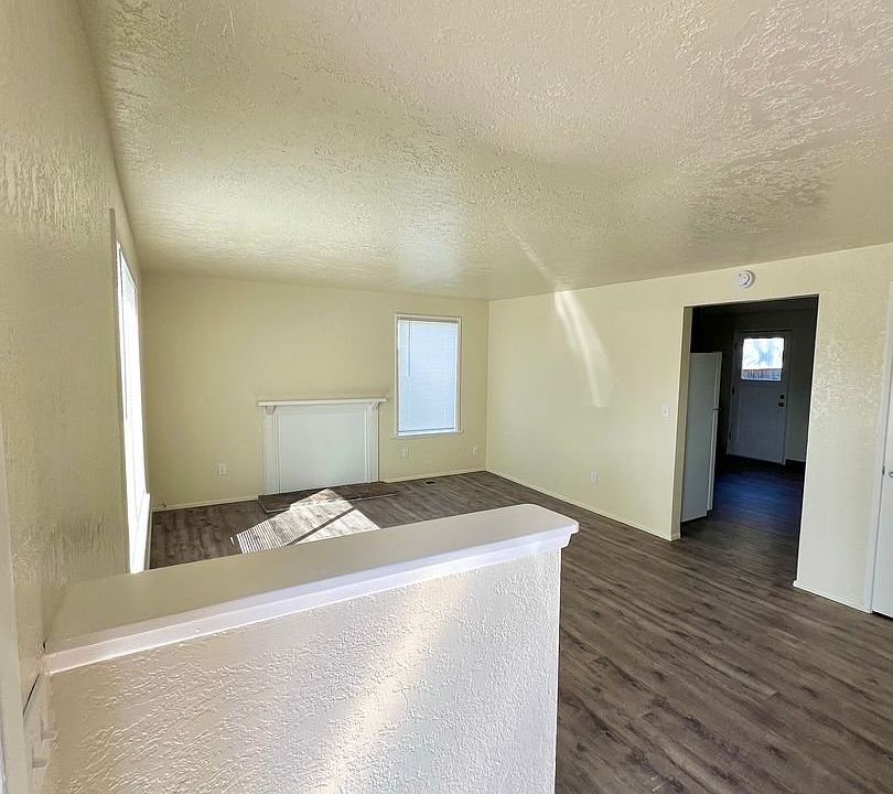 PHI 13 247259 S 13th St Philomath OR Zillow