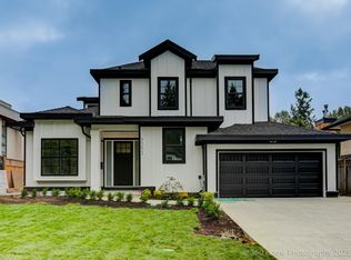 3252 Allan Rd, North Vancouver, BC V7J3C5