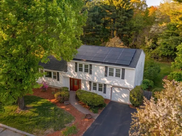 57 Wingate Rd, Holliston, MA 01746