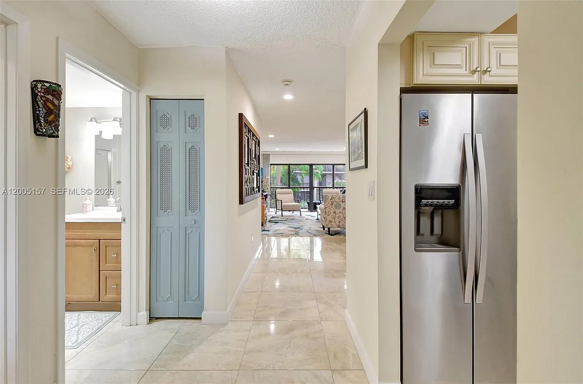 Building Photo - 3605 S Ocean Blvd #206