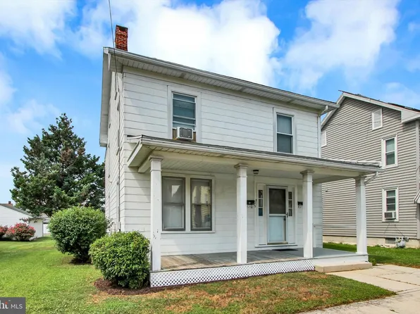 315 South St, Hanover, PA 17331