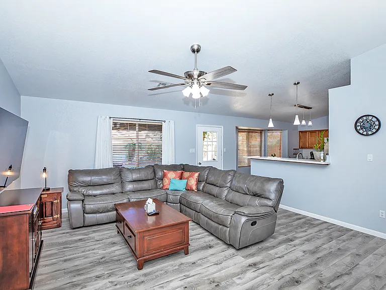 6146 E 41st Pl — Photo 5