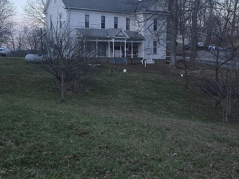 51713 Sarahsville Rd — Photo 4