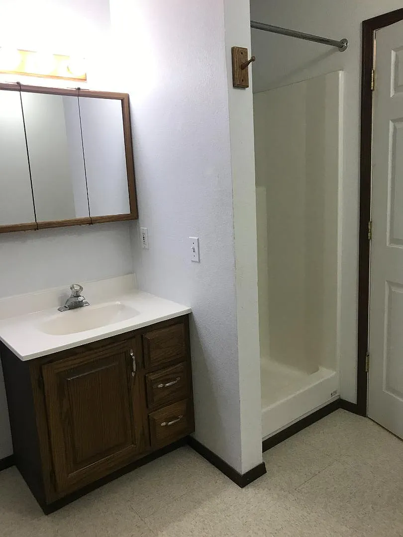 115 W. Hickory - Unit 301 — Photo 2