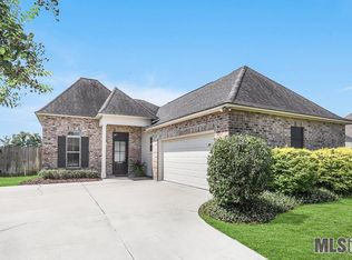 39307 Copperwood Ave, Prairieville, LA 70769
