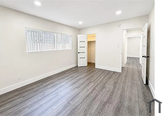 5550 Denny Ave #102 — Photo 10