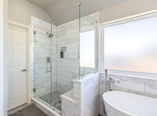 6203 Meadowcrest Ln, Sachse, TX 75048