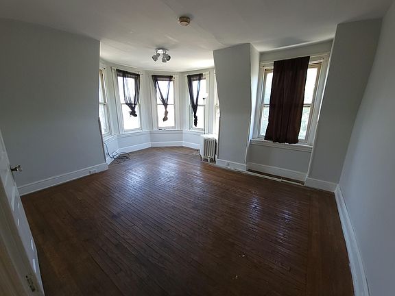 Livingroom picture 1