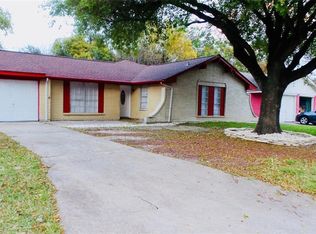 934 Cherry Spring Dr, Houston, TX 77038