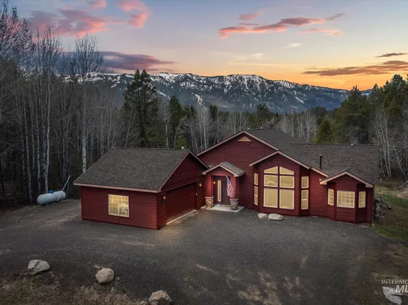 12923 Red Fir Rd, Donnelly, ID 83615