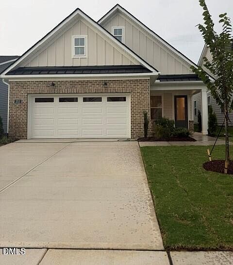 1st image of 252 Mugby Rd #98
