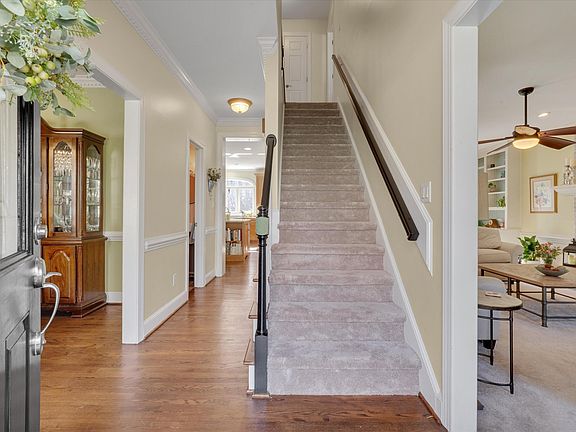 3rd image of 4117 Worley Dr