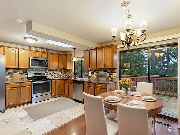 5th image of 5910 Harlow Drive