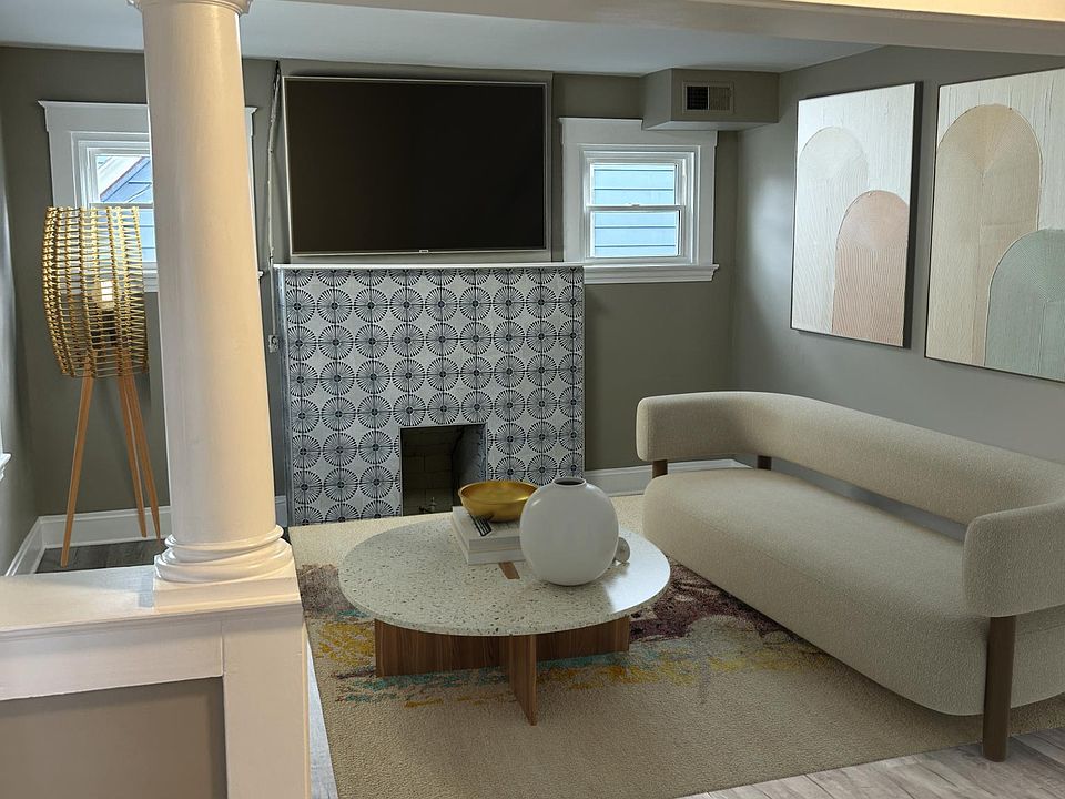 1st image of 425 McGregor Ave APT 2