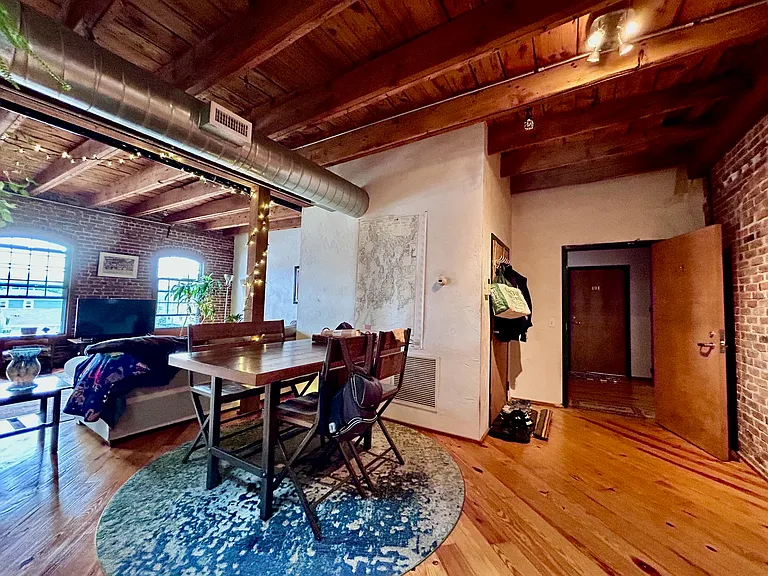 407 Pine St #304 — Photo 21