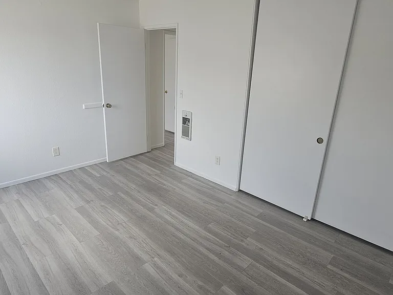 3242 W Orange Ave #6 — Photo 11