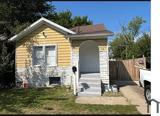 419 Brooklyn Ave — Photo 1
