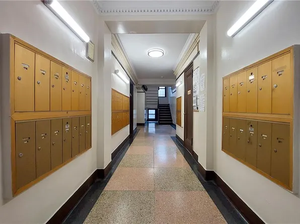 1680 Ocean Avenue image 5 of 14