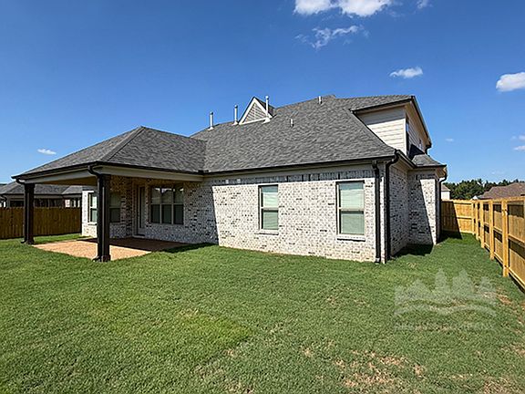 5th image of 340 Chesnut Ridge Cv