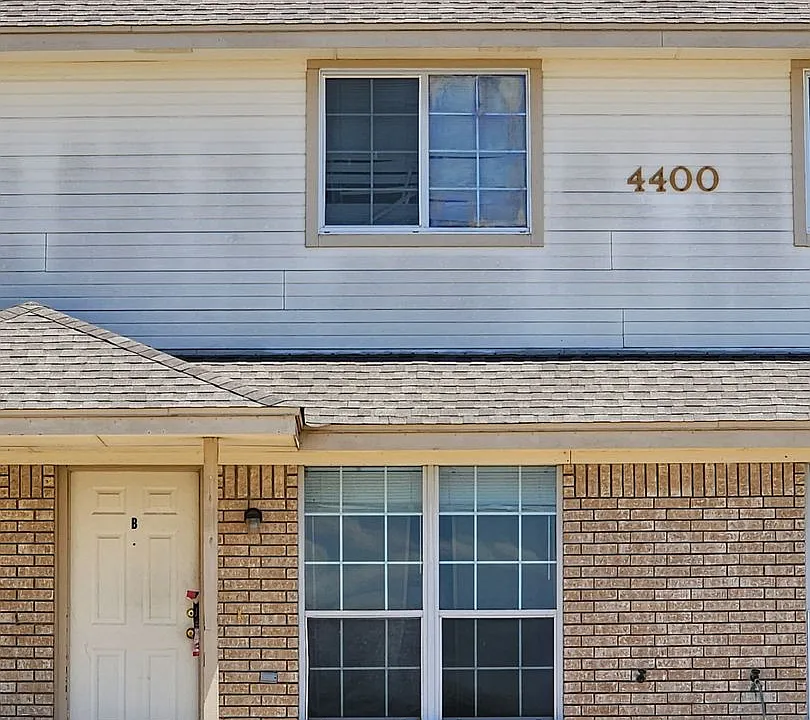 4400 Sylvia Dr