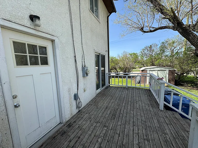 2 Vincent St #2 — Photo 16