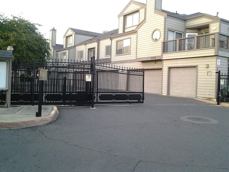 1st image of 25550 Southwick Dr