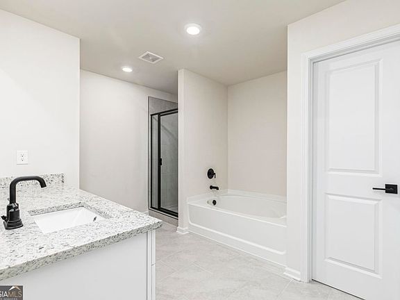 3rd image of 3864 Arabian Farm Ln