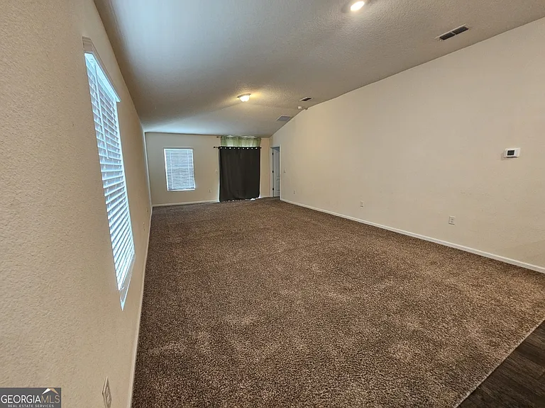 137 Teakwood Dr — Photo 35