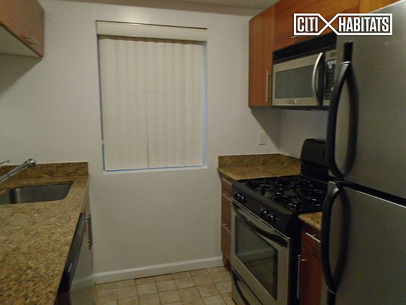 4th image of 10344 68th Ave #D