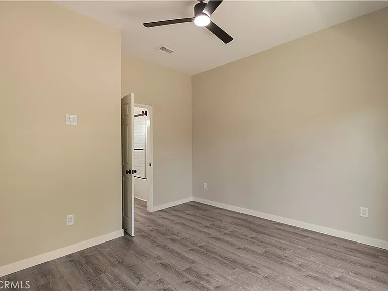 1732 E Ruddock — Photo 13