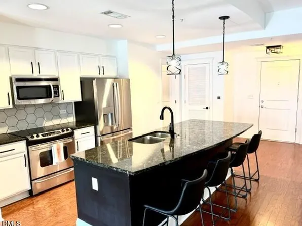 222 Glenwood Ave APT 412, Raleigh, NC 27603