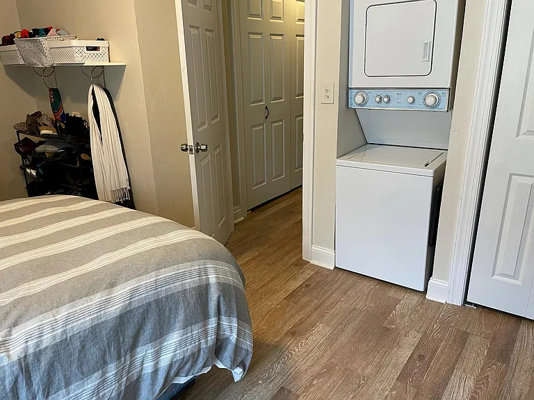 89 S 22nd St #2 — Photo 13