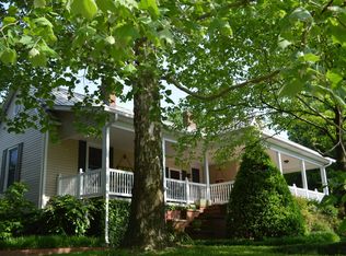 82 Park Ave, Trion, GA 30753