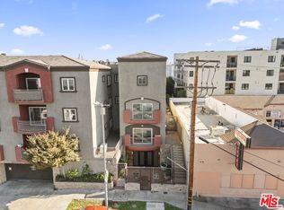 11124 Burbank Blvd APT 212, North Hollywood, CA 91601