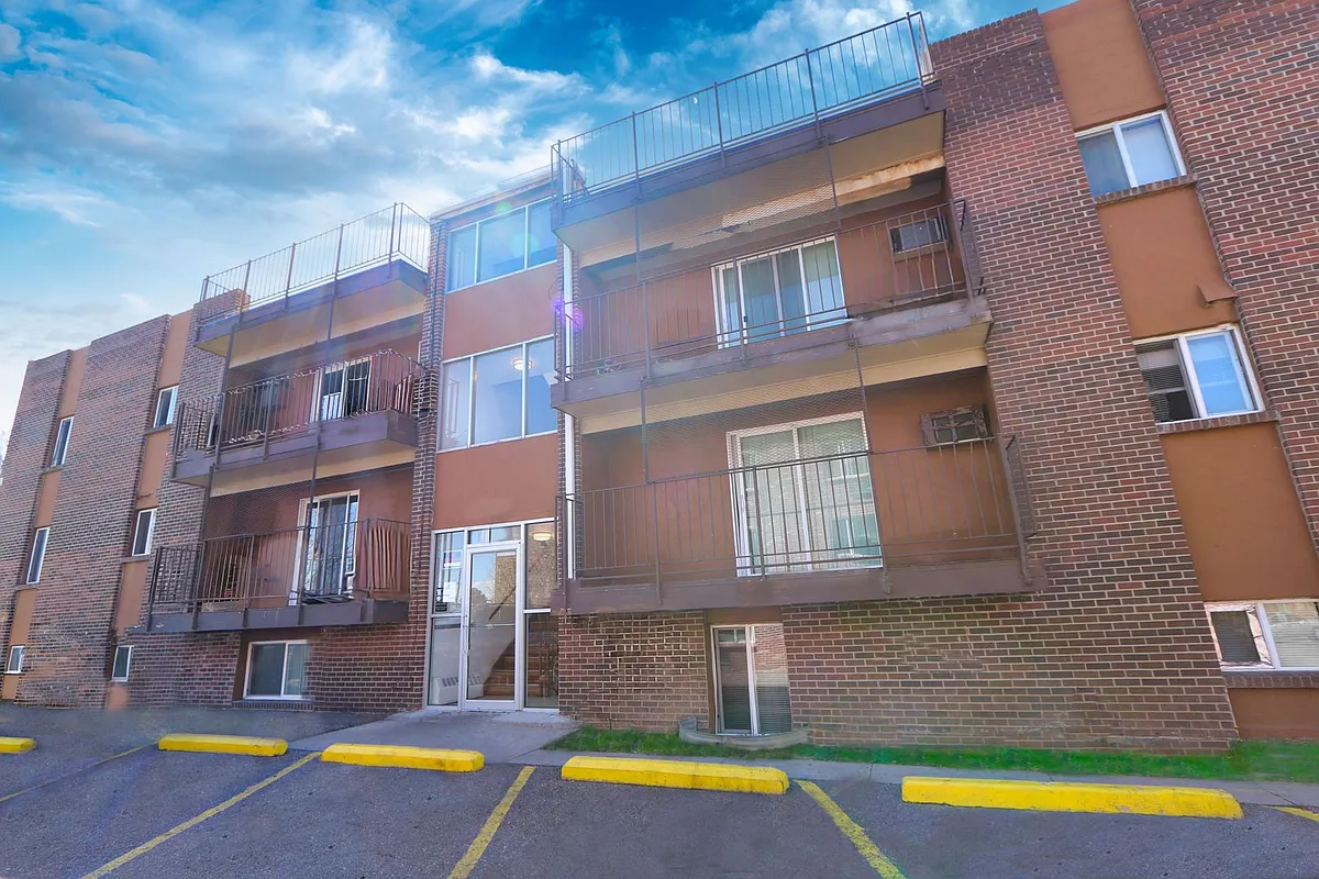 Building Photo - Marion Apartments