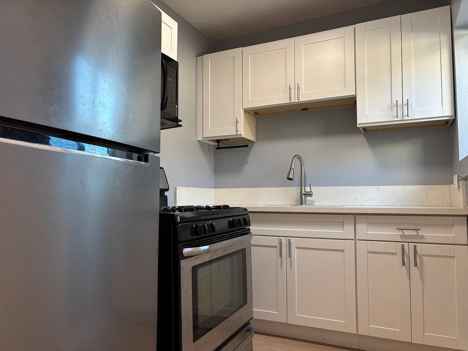 Studio, 350 sqft, $1,345 — Photo 3