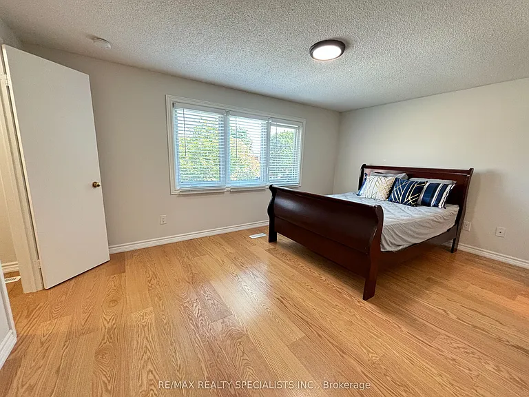 4334 Lee Dr — Photo 17