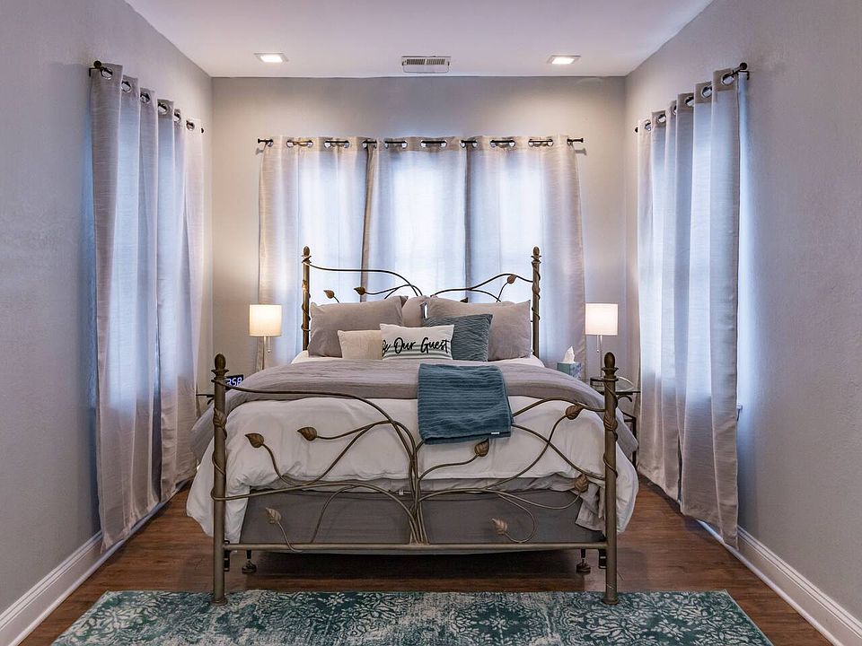 1st image of 2313-2315 Melrose St #2S