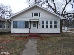 1025 E Apple Ave, Muskegon, MI 49442
