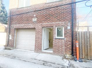 81 Hallam St ROOM L101, Toronto, ON M6H1W7