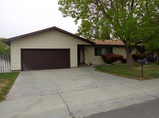 335 Grand St, Powell, WY 82435