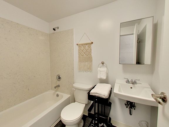 4th image of 1731 15th St #312