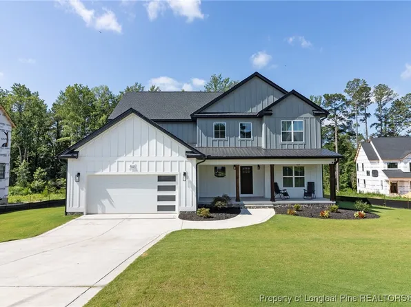 412 Stable Ct, Linden, NC 28356