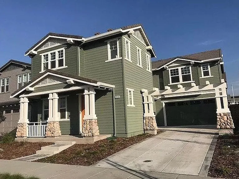 5046 Bonanza Dr — Photo 1