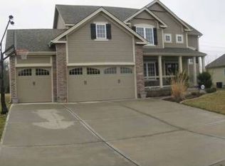 1204 Thompson Cir, Raymore, MO 64083