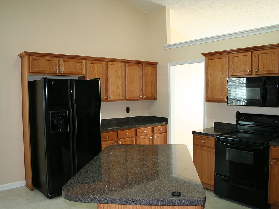 1st image of 1037 Quiet Waters Ln